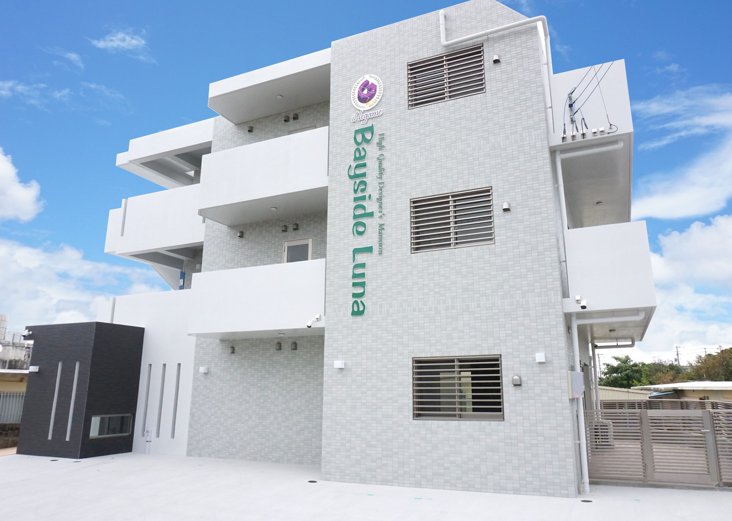 読谷村　N様　共同住宅